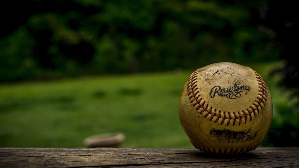 ball, baseball, close-up-1842290.jpg